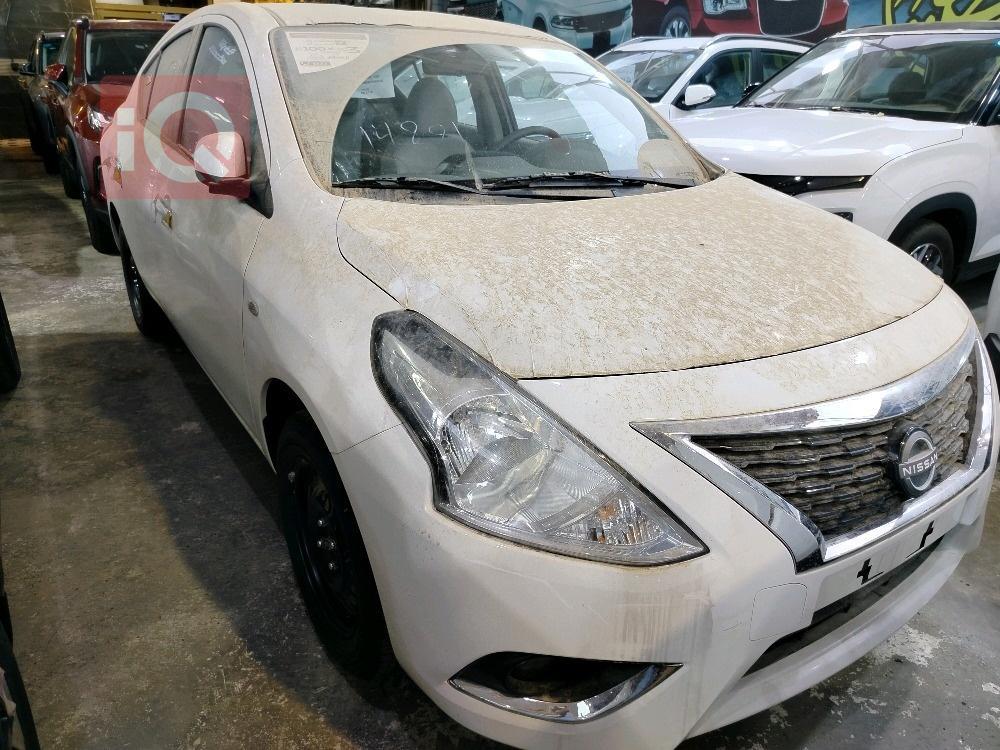 Nissan Sunny